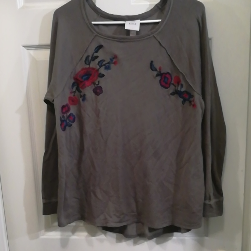 Army green pullover